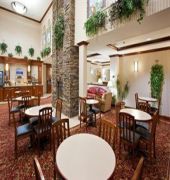 Holiday Inn Express & Suites Marion