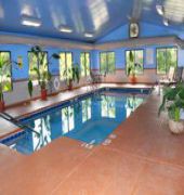 Holiday Inn Express & Suites Birmingham South - Pelham