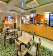 Holiday Inn Express & Suites Marana
