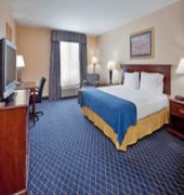 Holiday Inn Express & Suites Farmington