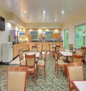 Holiday Inn Express Hotel and Suites El Dorado
