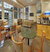 Holiday Inn Express Monterey-Cannery Row