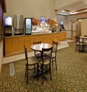 Holiday Inn Express & Suites Chanhassen