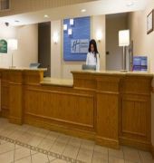 Holiday Inn Express & Suites Chanhassen