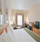 Holiday Inn Express & Suites Bend