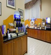 Holiday Inn Express Wilkes-Barre/scranton(Airport)