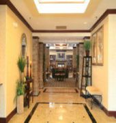 Holiday Inn Express & Suites Middleboro Raynham