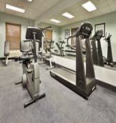 Holiday Inn Express & Suites Wilmington-University Ctr
