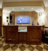 Holiday Inn Express Roseville-St. Paul