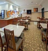Holiday Inn Express & Suites St. Paul - Woodbury