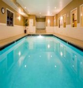 Holiday Inn Express & Suites St. Paul - Woodbury
