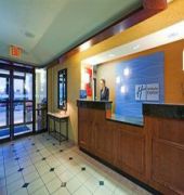 Holiday Inn Express & Suites (Golden Valley)