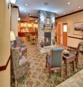 Holiday Inn Express Hotel & Suites Bismarck