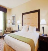 Holiday Inn Express & Suites Foley