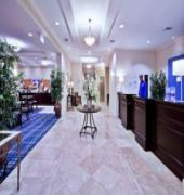 Holiday Inn Express & Suites Fort Pierce West