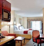 Holiday Inn Express & Suites Florence I-95 @ Hwy 327