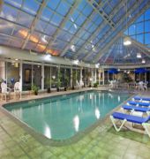 Holiday Inn Express & Suites Belleville (Airport Area)
