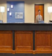 Holiday Inn Express & Suites Belleville (Airport Area)