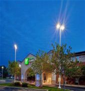 Holiday Inn Express & Suites Benton Harbor