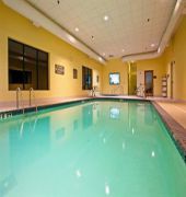 Holiday Inn Express Hotel & Suites Murray