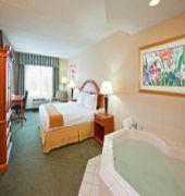 Holiday Inn Express & Suites Pittsburgh-South Side