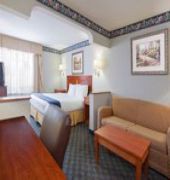Comfort Inn & Suites Napoleon