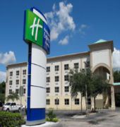 Holiday Inn Express & Suites Plant City