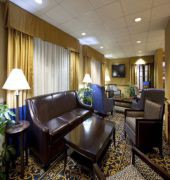 Holiday Inn Express & Suites Sunbury-Columbus Area