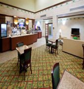 Holiday Inn Express & Suites Shelbyville