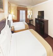 Holiday Inn Express & Suites Plainview