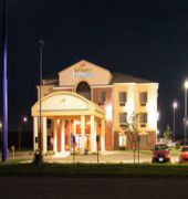 Holiday Inn Express & Suites Plainview