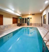 Holiday Inn Express & Suites Sycamore