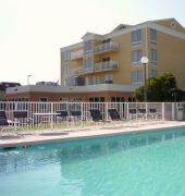 Holiday Inn Express & Suites N. Myrtle Beach-Little River