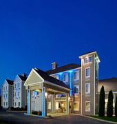 Holiday Inn Express & Suites New Buffalo