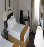 Holiday Inn Express Vernon - Manchester