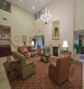 Holiday Inn Express & Suites Tracy