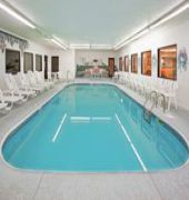 Holiday Inn Express & Suites Alliance