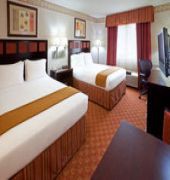 Holiday Inn Express Palestine