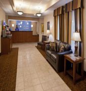 Holiday Inn Express Tiffin