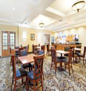 Holiday Inn Express & Suites Klamath