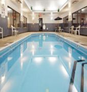 Holiday Inn Express & Suites Lancaster