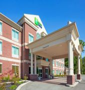 Holiday Inn Express & Suites Carrollton