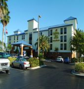 Holiday Inn Express & Suites