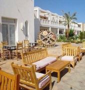 Reef Oasis Beach Resort