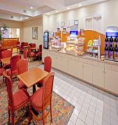 Holiday Inn Express & Suites Meadowlands Area