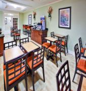 Holiday Inn Express & Suites Greenville-I-85 & Woodruff Rd