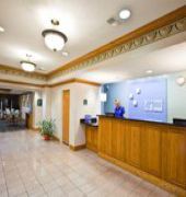 Holiday Inn Express & Suites Charlotte