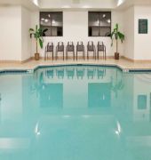 Holiday Inn Express Grove City (Outlet Center)