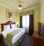 Holiday Inn Express & Suites Greenville