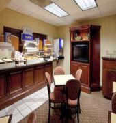 Holiday Inn Express Hotel & Suites Lexington - Highway 378